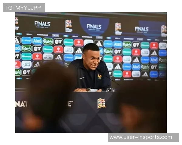 沙特主帅盛赞西班牙为世界最佳并称亚马尔姆巴佩登贝莱为当世前三球员