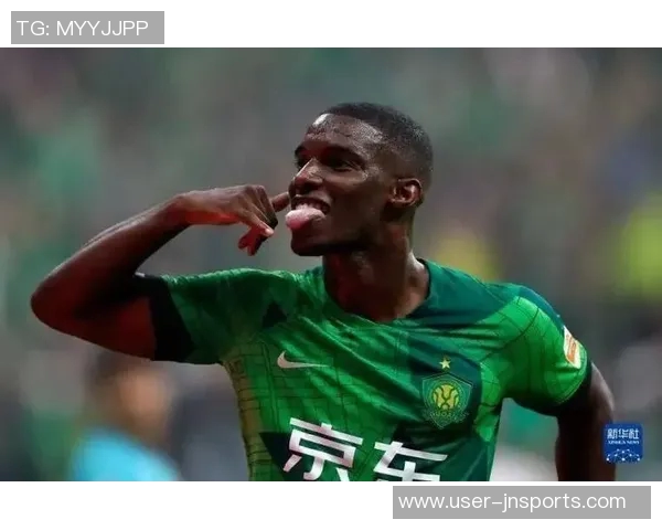 法比奥感慨足协杯夺冠时刻将永存荣耀归于上帝与团队的努力